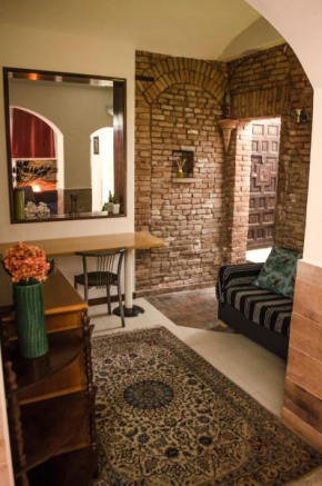 Medieval central apartment